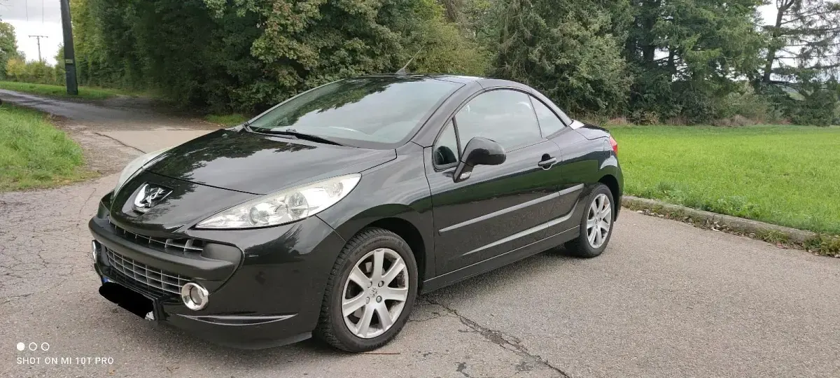 Gebraucht Peugeot 207 CC 120 PS (88 kW) 2008 Schwarz Cabrio