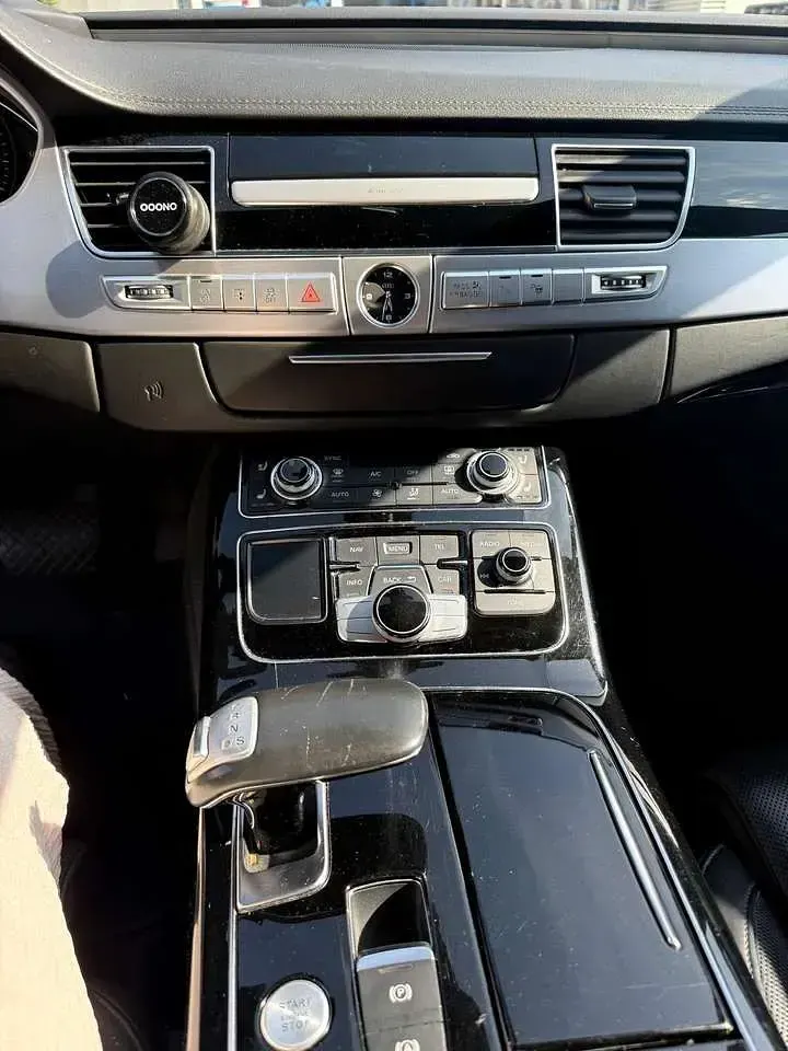 Gebraucht Audi A8 Comfort 262 PS (192 kW) 2017 Schwarz Limousine