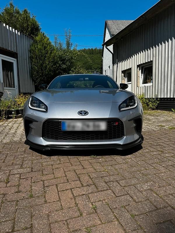 Silber Gebraucht 2023 Toyota GR86 Coupé | 32.000 € (Guter Preis) - Bild 1/4