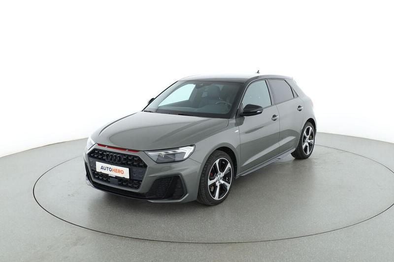 Grau Gebraucht 2019 Audi A1 S-Line Kleinwagen | 23.490 € (Fairer Preis) - Bild 1/3