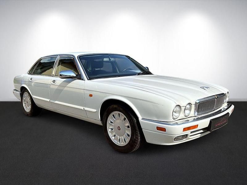 Gebraucht Jaguar X300 241 PS (177 kW) 1994 Weiß Limousine