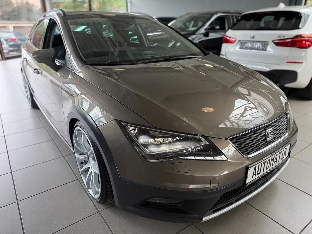 Gebraucht Seat Leon X-Perience 4Drive 179 PS (131 kW) 2015 Braun Kombi