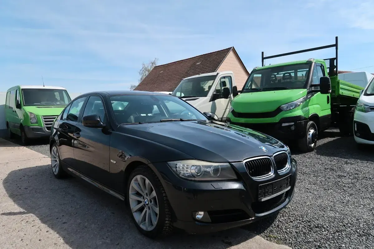 Usata BMW 320 170 CV (125 kW) 2008 Nero Berlina