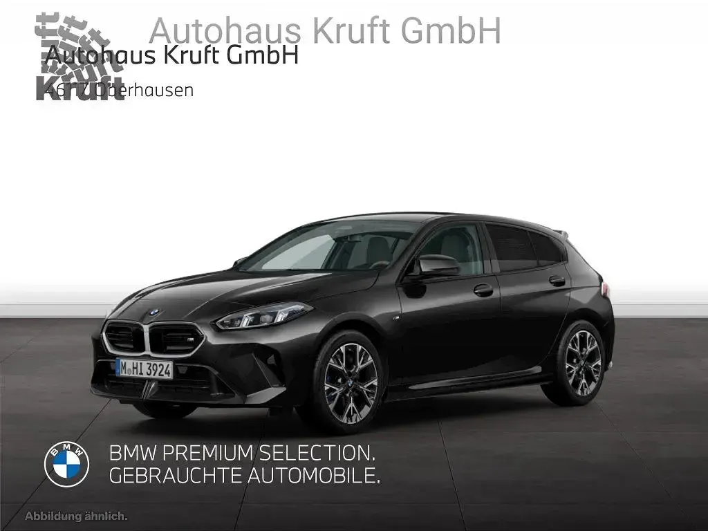 Gebraucht BMW M135 Performance 300 PS (220 kW) 2025 Schwarz Kleinwagen
