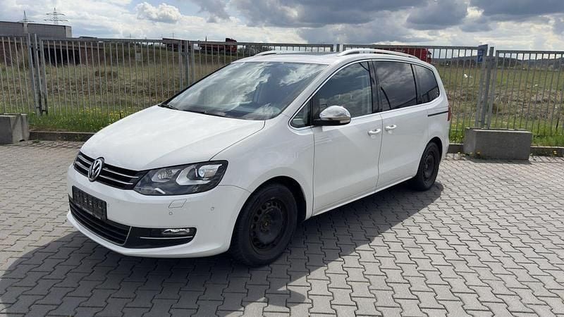 Gebraucht VW Sharan Highline 200 PS (147 kW) 2011 Candyweiã Van / Kleinbus