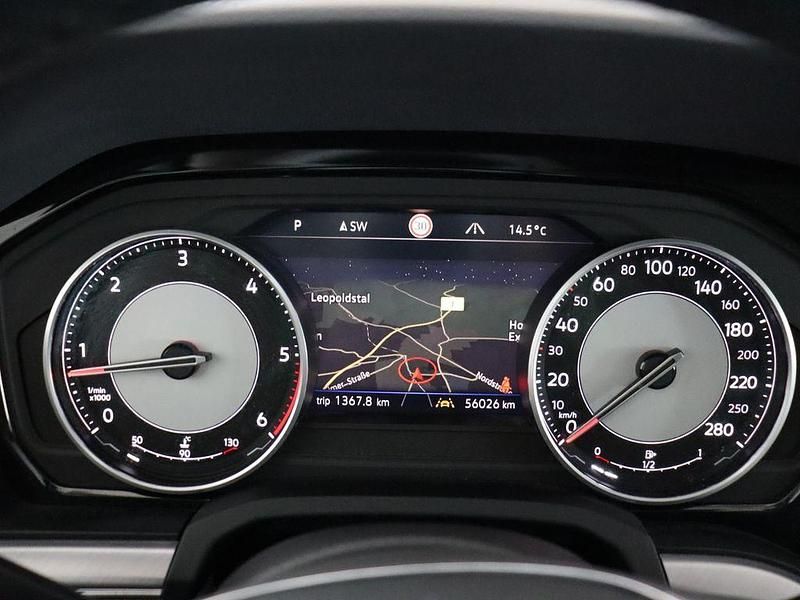 Gebraucht VW Touareg Elegance 231 PS (169 kW) 2020 Oryxweiß perlmutteffekt SUV