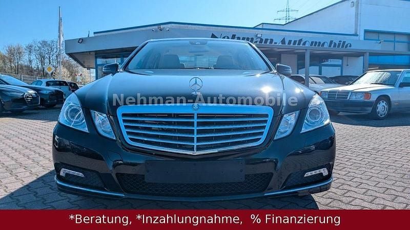 Gebraucht Mercedes E350 292 PS (214 kW) 2010 Schwarz Limousine