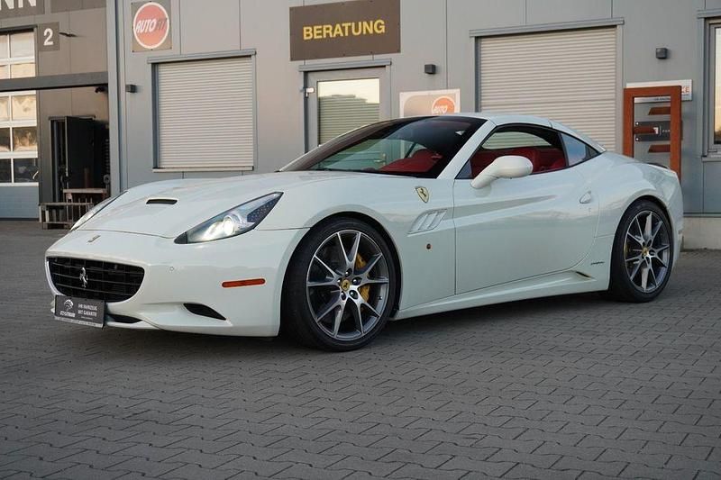 Gebraucht Ferrari California 460 PS (338 kW) 2012 Weiß Cabrio