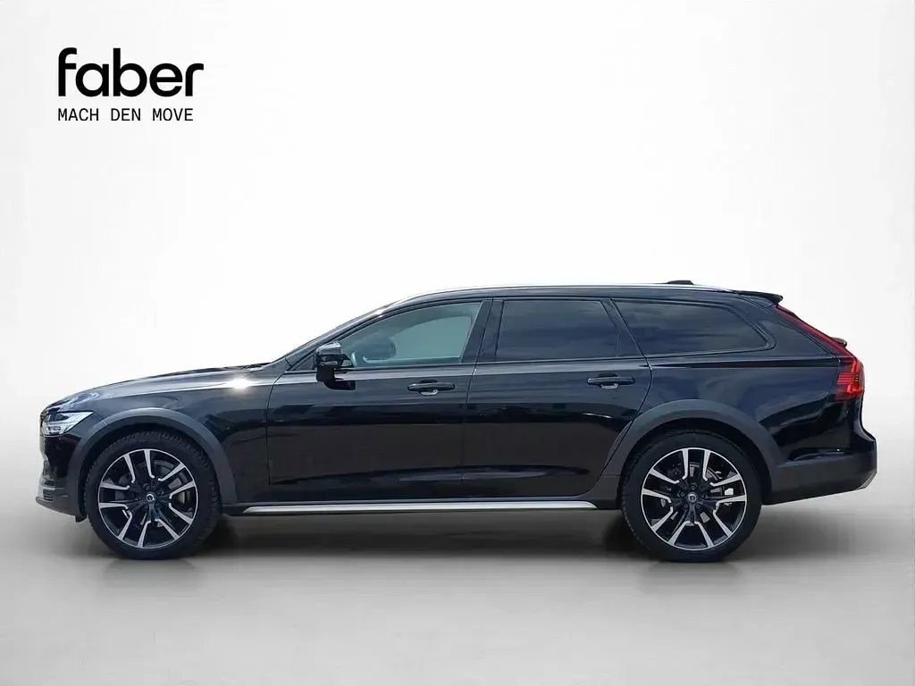 Gebraucht Volvo V90 CC Ultimate 235 PS (172 kW) 2023 Schwarz Kombi