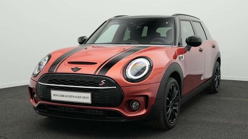 Rot Gebraucht 2024 Mini Cooper S Clubman Classic Kombi | 29.161 € (Superpreis) - Bild 1/4