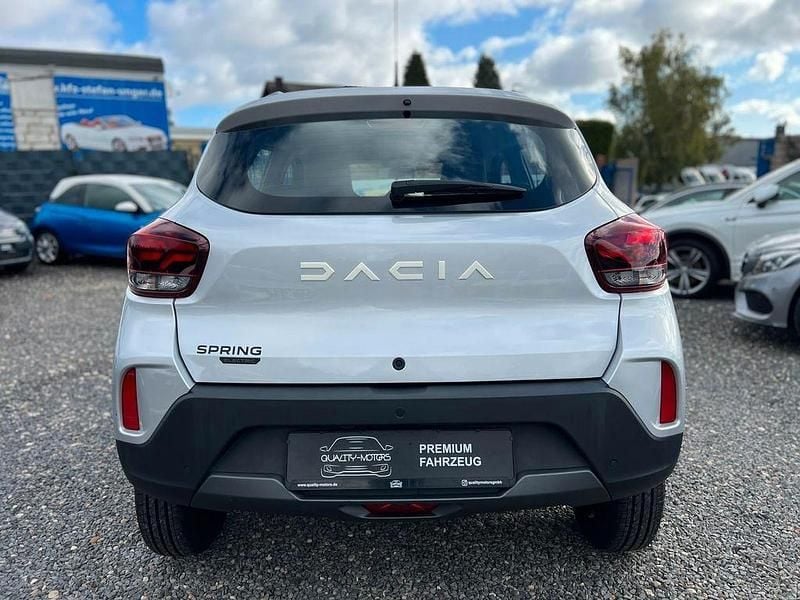 Gebraucht Dacia Spring Essentiel 33 kW (45 PS) 2023 Silber Kleinwagen