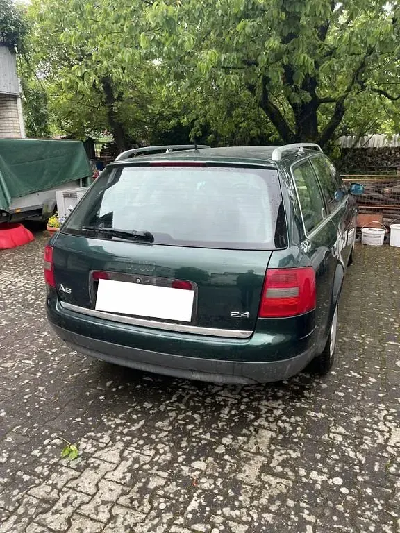 Gebraucht Audi A6 165 PS (121 kW) 1998 Grün Kombi