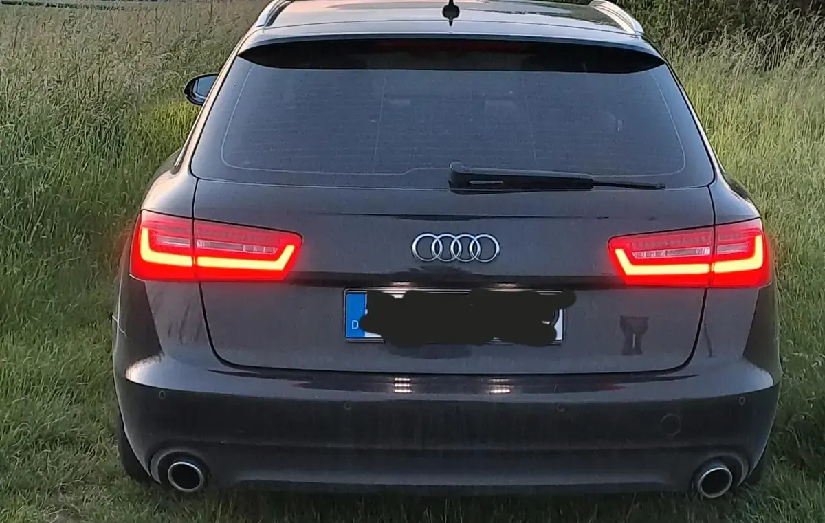 Gebraucht Audi A6 245 PS (180 kW) 2012 Schwarz Kombi