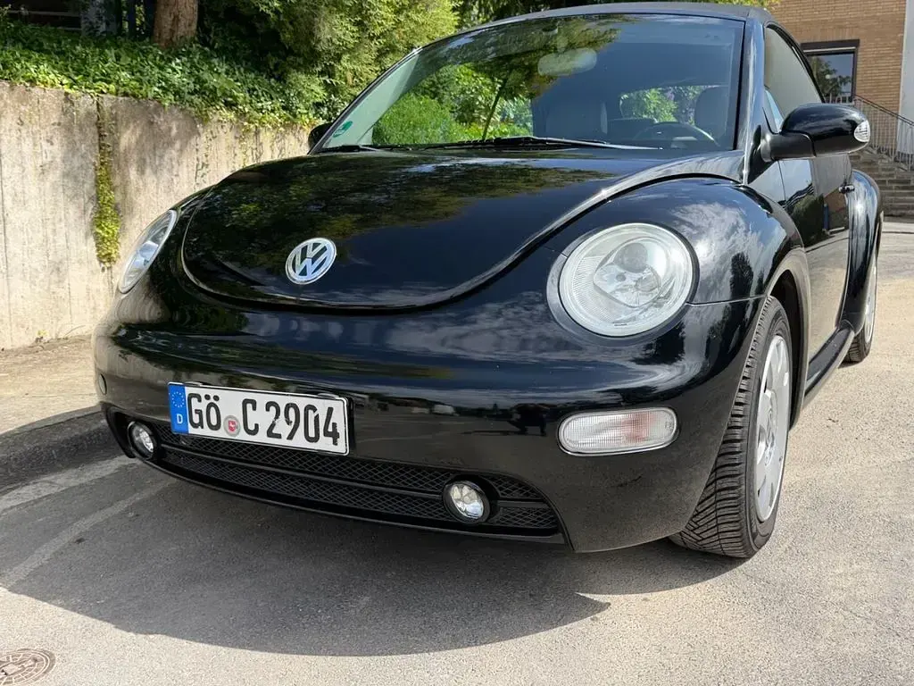 Gebraucht VW New Beetle Cabriolet Highline 116 PS (85 kW) 2004 Schwarz Cabrio