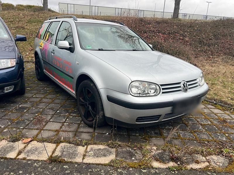 Gebraucht VW Golf IV 102 PS (75 kW) 2001 Silber Kombi