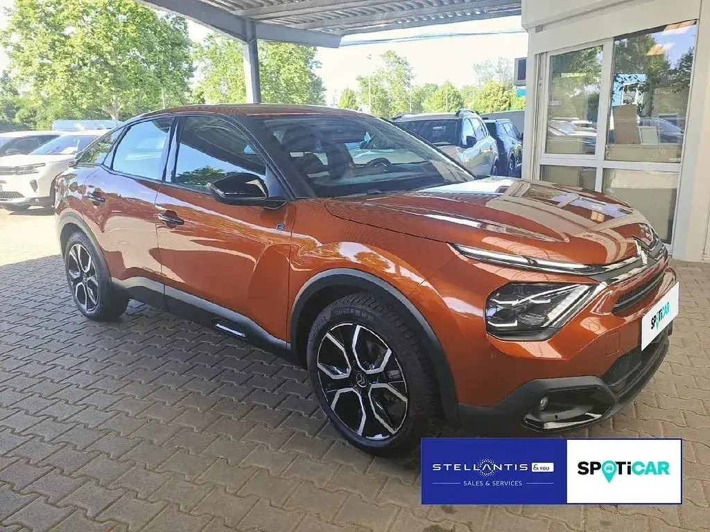 Gebraucht Citroën e-C4 Feel 100 kW (136 PS) 2022 Orange Limousine
