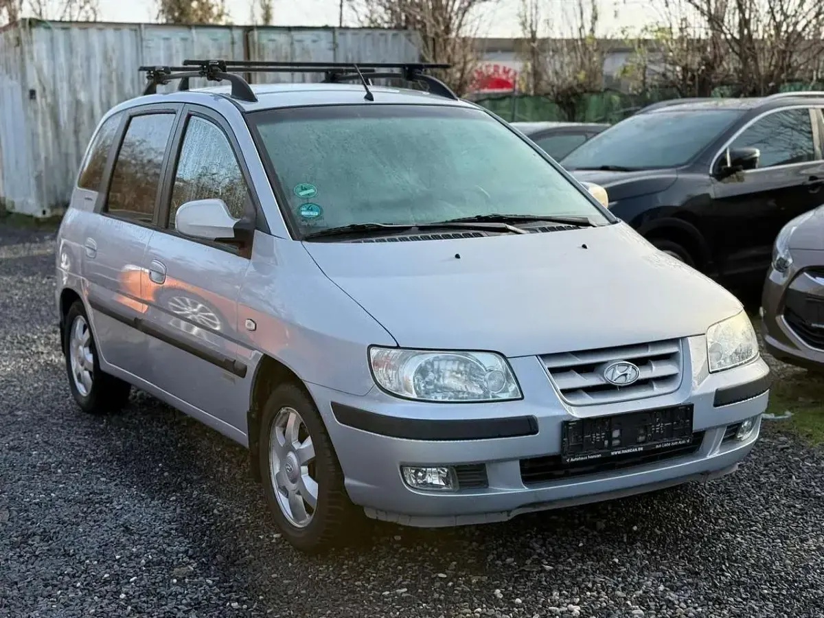 Gebraucht Hyundai Matrix Edition+ 103 PS (75 kW) 2004 Silber Van / Kleinbus