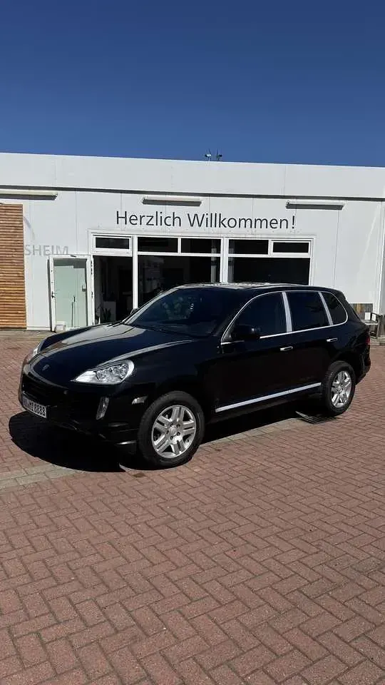 Second-hand Porsche Cayenne 245 CP (180 kW) 2009 Negru SUV