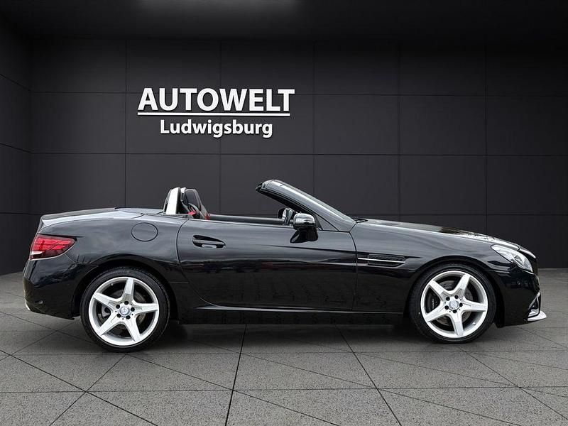 Gebraucht Mercedes E250 AMG line 204 PS (150 kW) 2017 Schwarz Cabrio