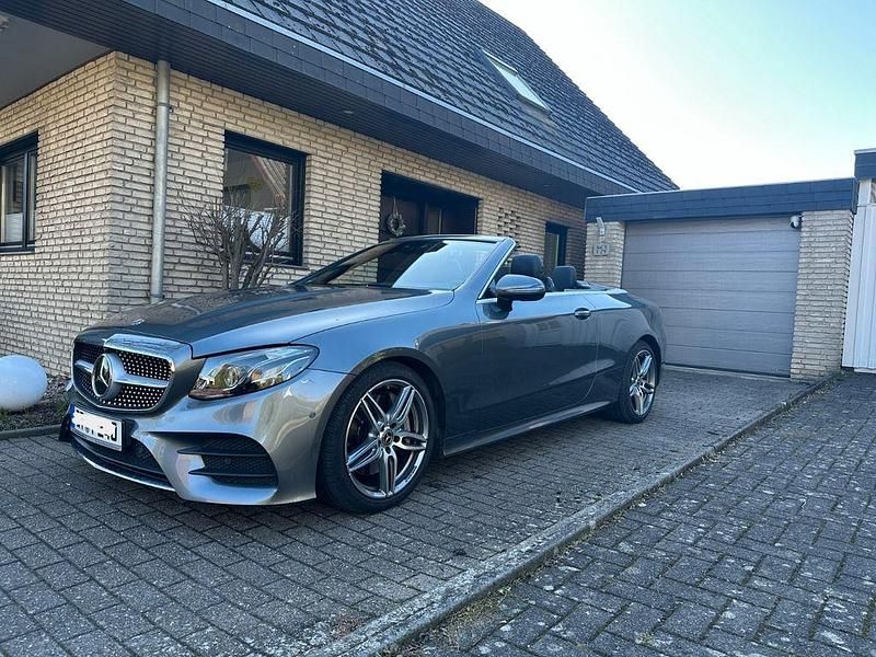 Gebraucht Mercedes E300 245 PS (180 kW) 2018 Grau Cabrio