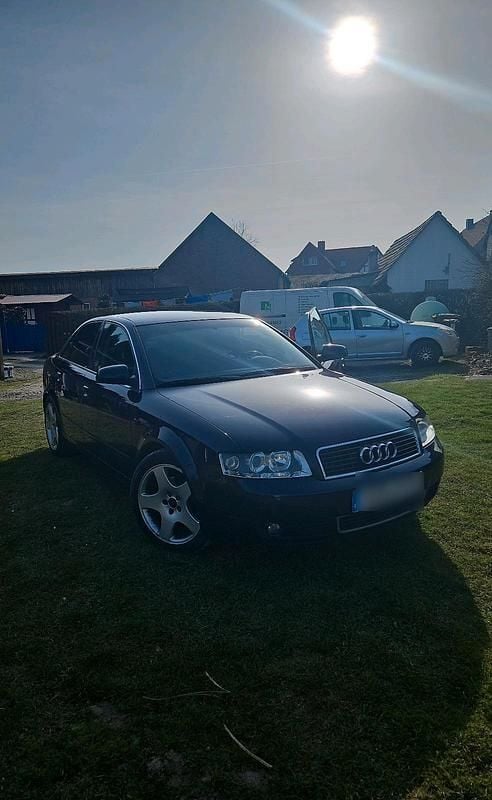 Gebraucht Audi A4 150 PS (110 kW) 2002 Blau Limousine