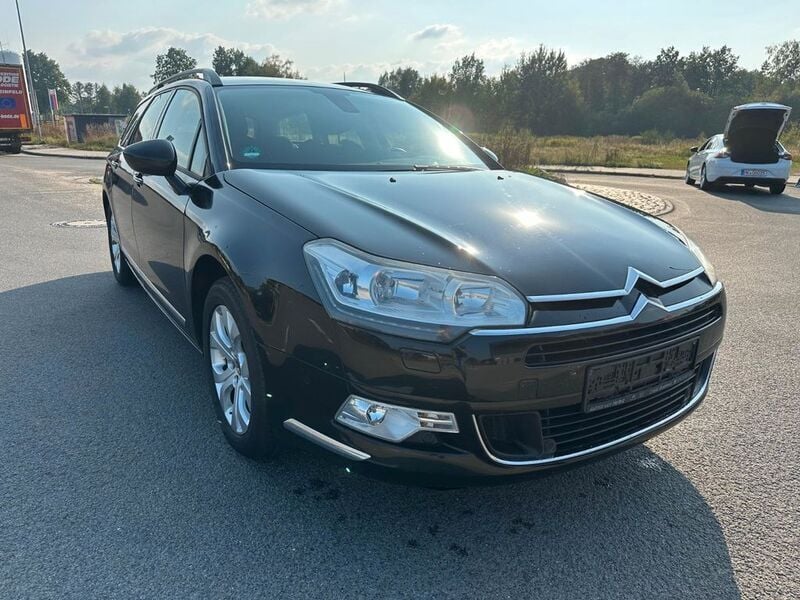 Schwarz Gebraucht 2011 Citroën C5 Tendance Kombi | 2.999 € (Superpreis) - Bild 1/4