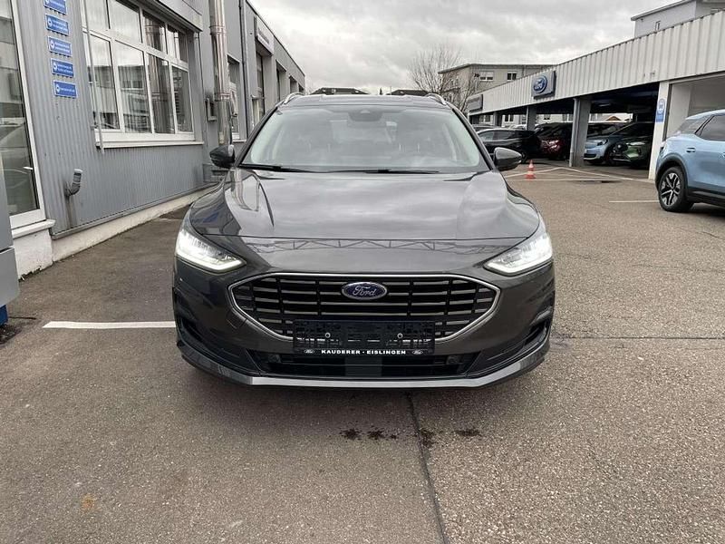 Gebraucht Ford Focus Titanium 125 PS (91 kW) 2025 Magneticgrau metallic Kombi