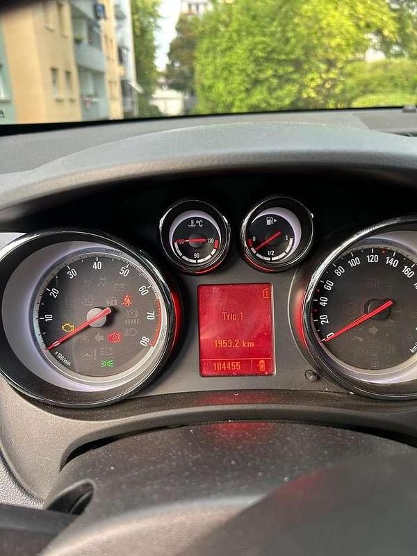 Gebraucht Opel Meriva Selection 120 PS (88 kW) 2010 Silber Van / Kleinbus