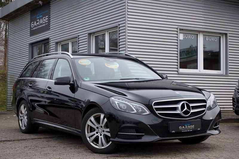 Gebraucht Mercedes E350 258 PS (189 kW) 2015 Schwarz Kombi