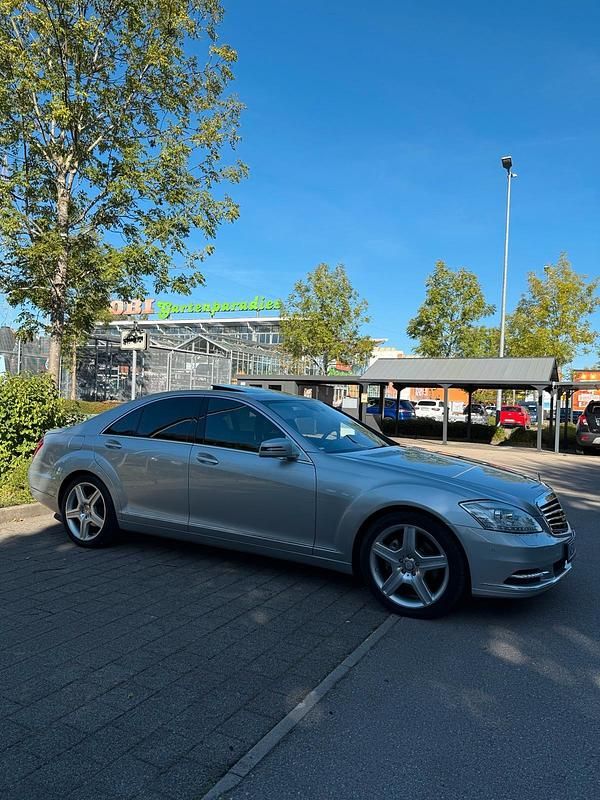 Gebraucht Mercedes S350 272 PS (200 kW) 2009 Silber Limousine