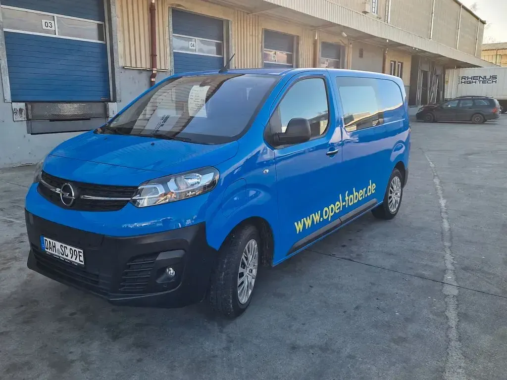 Gebraucht Opel Vivaro 136 PS (100 kW) 2023 Blau Van / Kleinbus