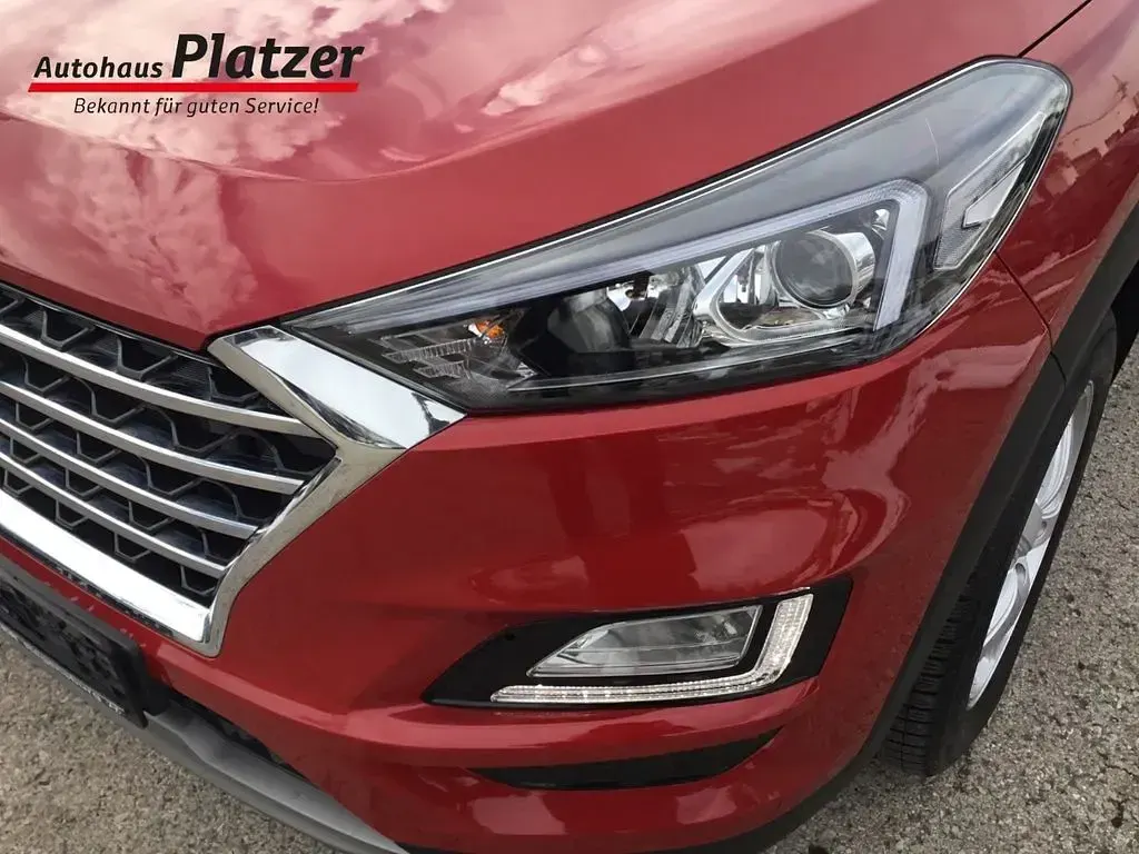 Gebraucht Hyundai Tucson Advantage 136 PS (100 kW) 2020 Rot SUV