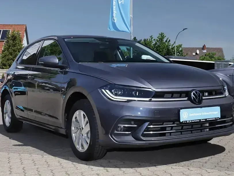 Gebraucht VW Polo Style 95 PS (69 kW) 2024 Grau Kleinwagen