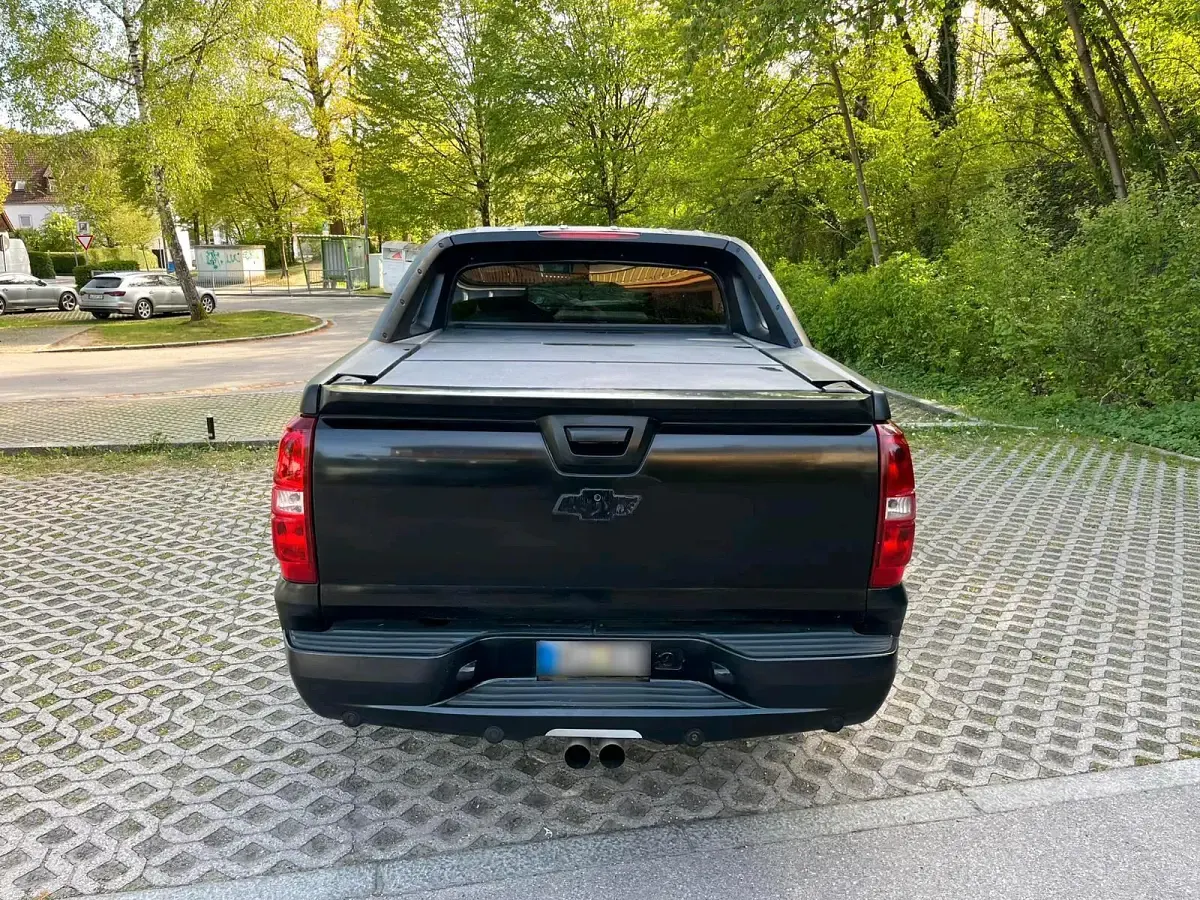Usata Chevrolet Avalanche 320 CV (235 kW) 2007 Nero Pick-up