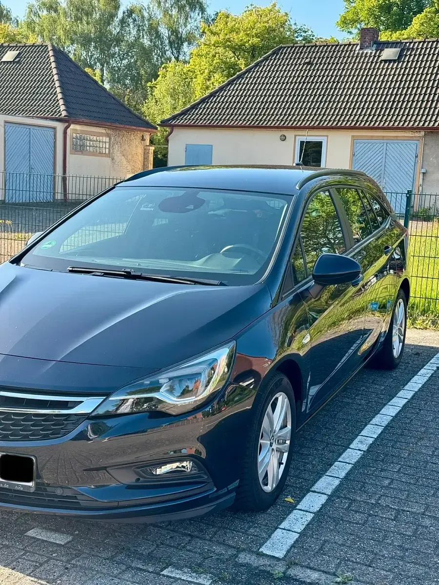 Gebraucht Opel Astra Business 110 PS (80 kW) 2019 Blau Kombi