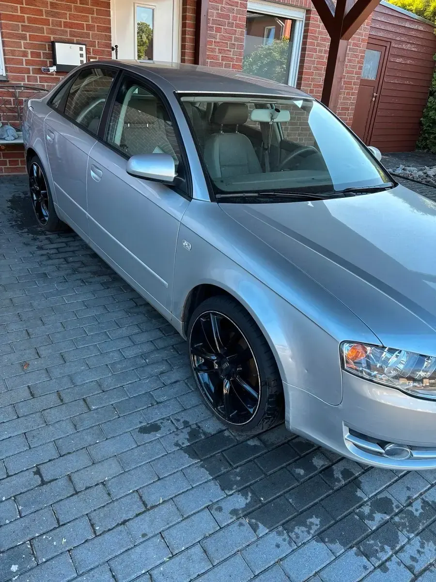 Gebraucht Audi A4 102 PS (75 kW) 2006 Silber Limousine