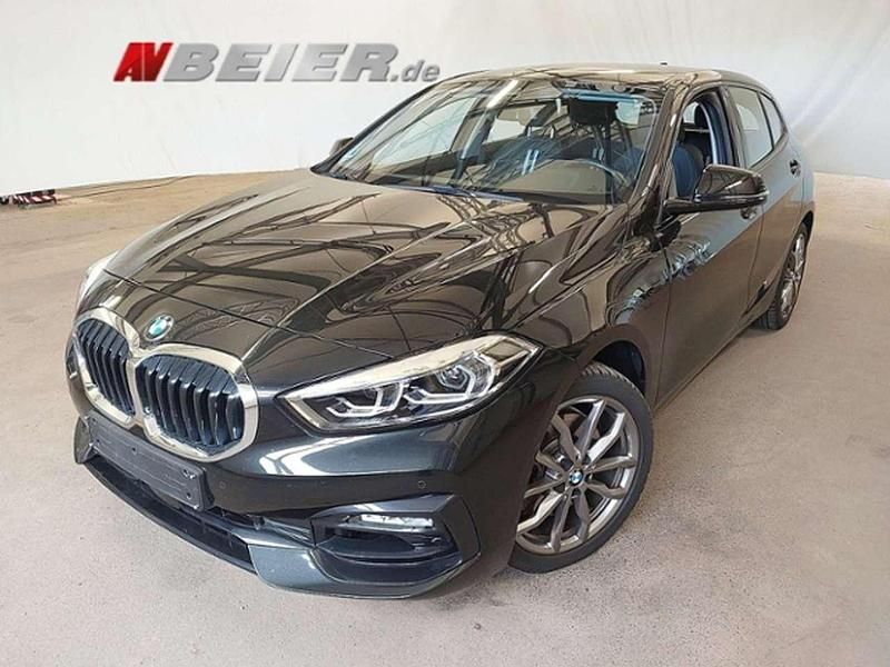 Saphirschwarz Gebraucht 2025 BMW 120 Sport Line Kleinwagen | 27.890 € (Guter Preis) - Bild 1/4