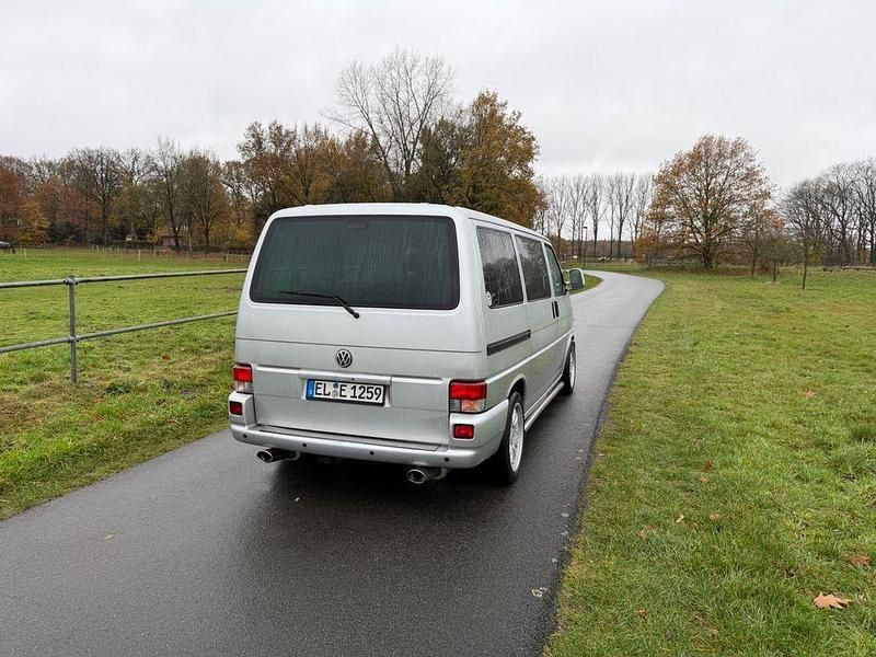 Gebraucht VW Multivan 175 PS (128 kW) 2001 Silber Van
