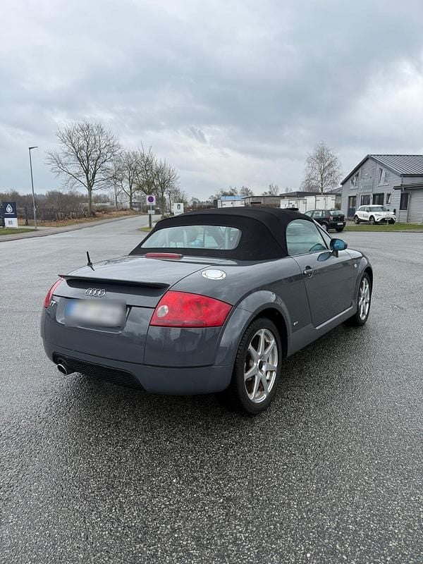 Gebraucht Audi TT Roadster 150 PS (110 kW) 2002 Grau Cabrio