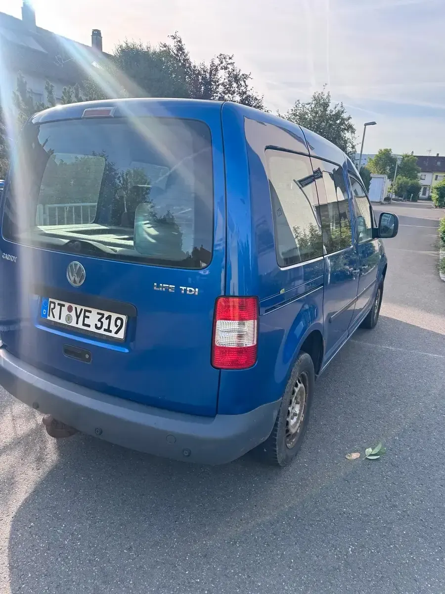 Gebraucht VW Caddy Life 77 PS (56 kW) 2006 Blau Van / Kleinbus