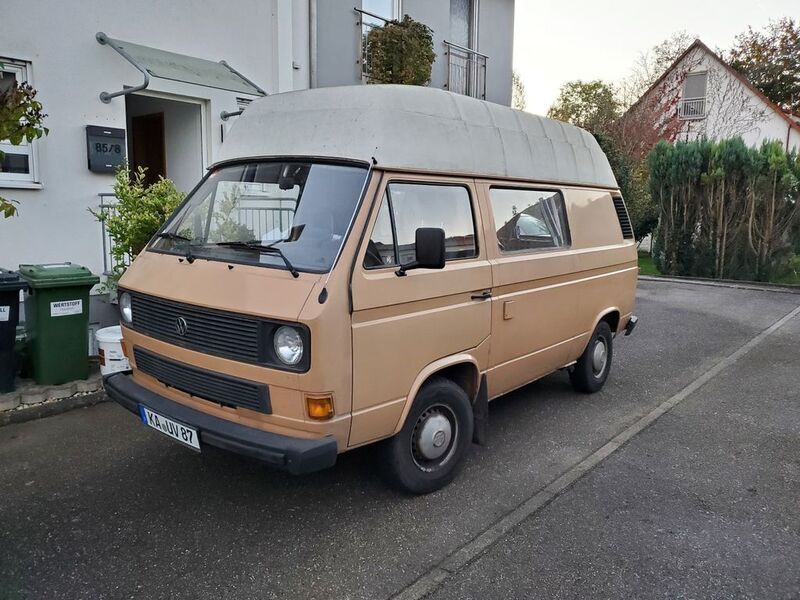 Beige Gebraucht 1987 VW T3 Van | 9.000 € - Bild 1/4