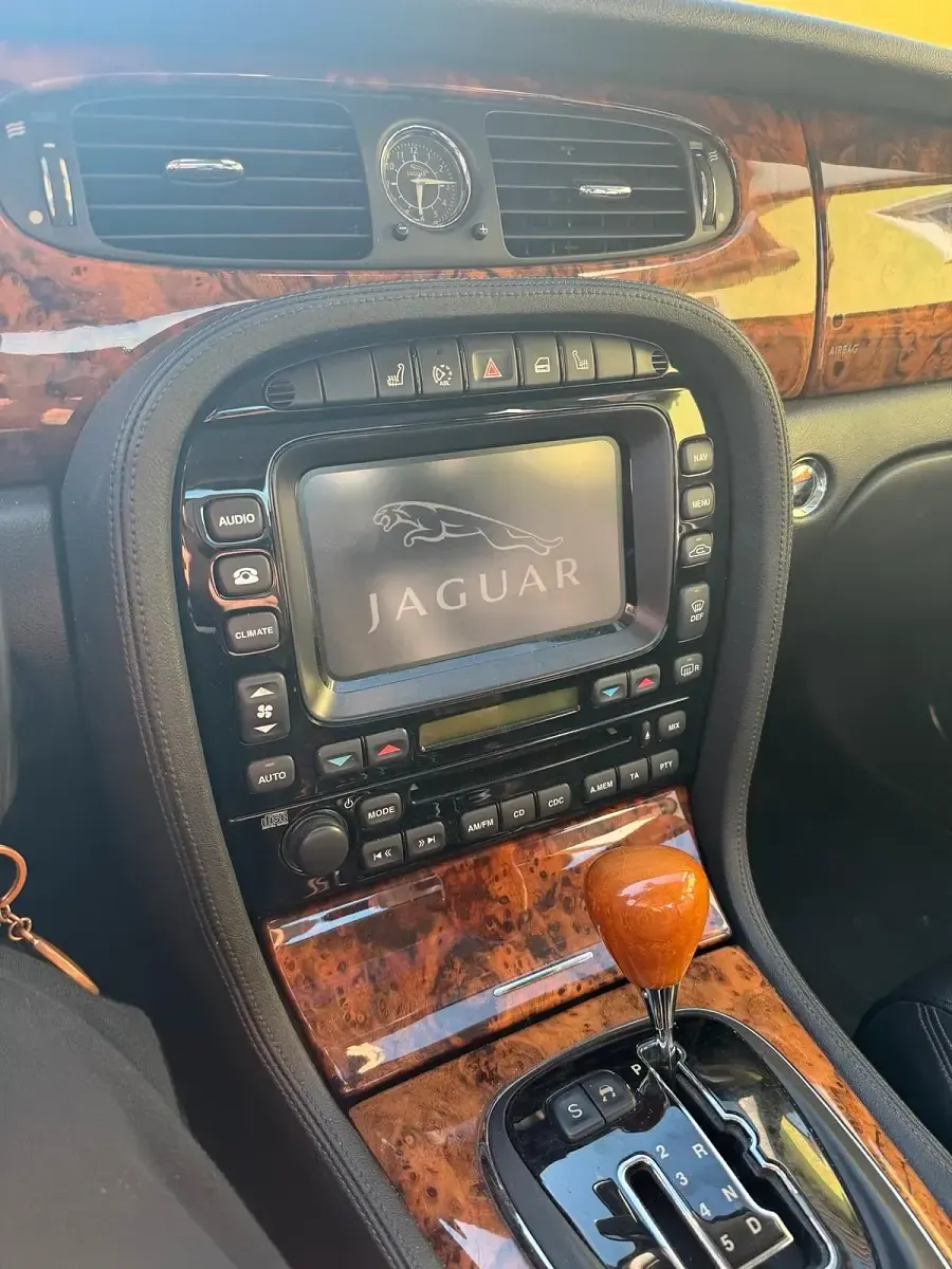 Gebraucht Jaguar XJ6 Executive 207 PS (152 kW) 2006 Silber Limousine