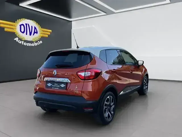 Gebraucht Renault Captur Luxe 120 PS (88 kW) 2015 Orange SUV