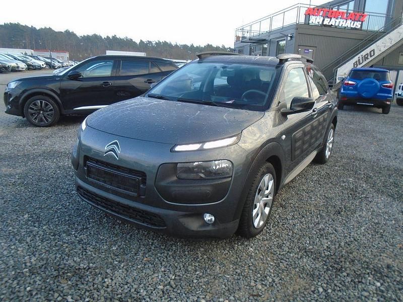 Grau Gebraucht 2016 Citroën C4 Feel Limousine | 7.450 € (Fairer Preis) - Bild 1/4