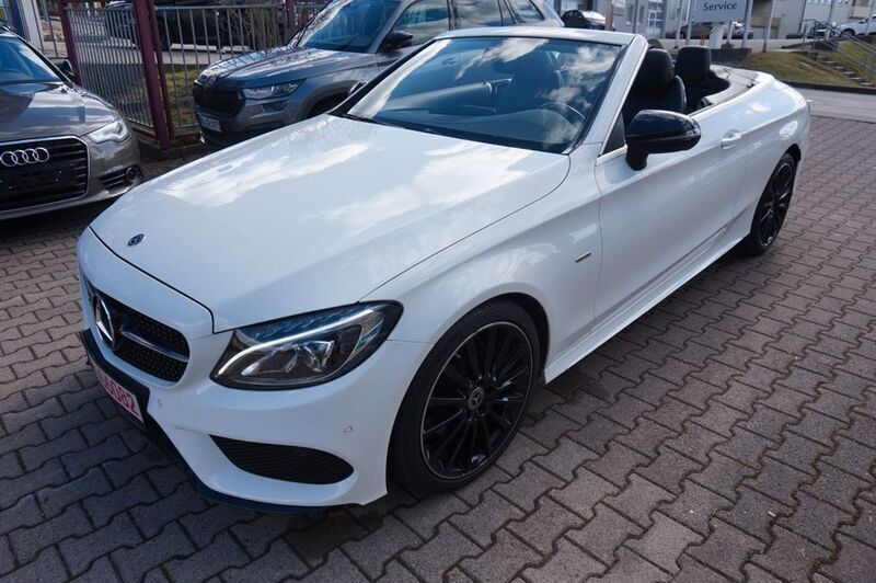 Weiß Gebraucht 2017 Mercedes C180 AMG Cabrio | 27.990 € (Teuer) - Bild 1/4