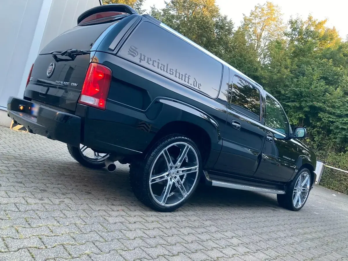 Gebraucht Cadillac Escalade 350 PS (257 kW) 2003 Schwarz SUV