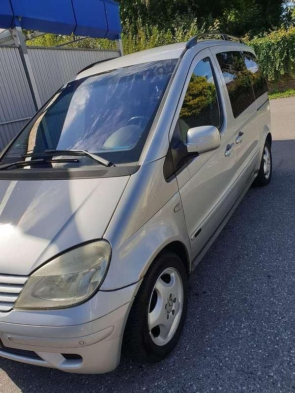Gebraucht 2004 Mercedes Vaneo Van / Kleinbus | 1.950 € (Fairer Preis) - Bild 1/4