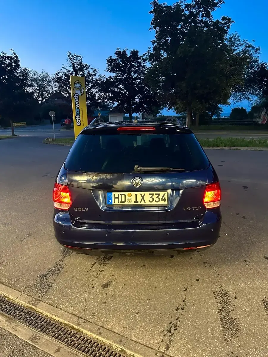 Gebraucht VW Golf VI 140 PS (102 kW) 2008 Blau Kleinwagen
