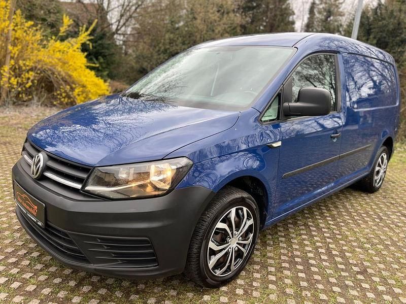 Usata VW Caddy 102 CV (75 kW) 2016 Blu Monovolume