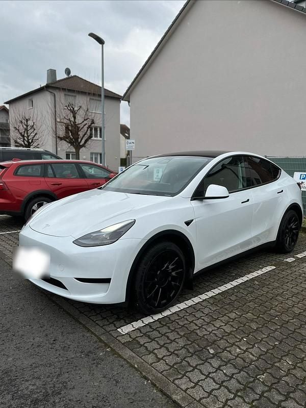 Brugt Tesla Model Y Standard Range 219 kW (299 HK) 2023 Hvid SUV